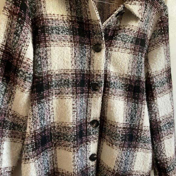 Belle Kim Gravel Mad for Plaid Fringe Belted Boucle Tweed Shacket - Size Medium - Picture 4 of 9